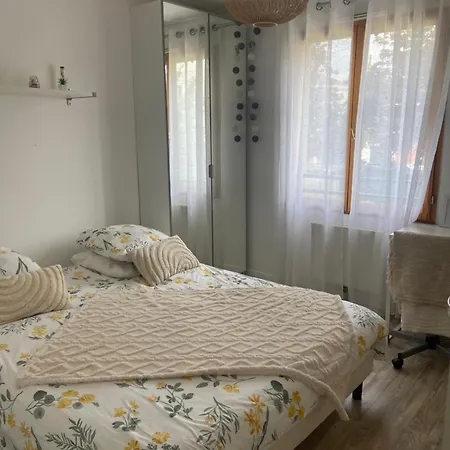 Maison A 10 Min A Pieds Du Rer La Reine Holiday home Bourg-la-Reine
